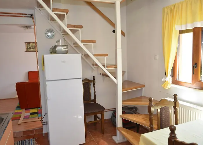 Dom wakacyjny Vikend Kuca Stefana *